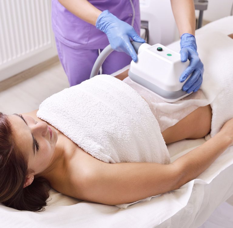 La beauté glacée : des traitements esthétiques par le froid pour prendre soin de son corps